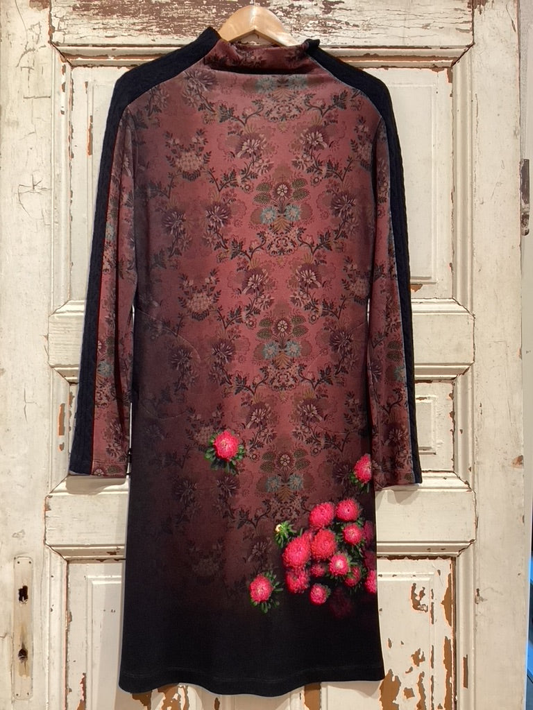 Icke Berlin Kleid Astern
